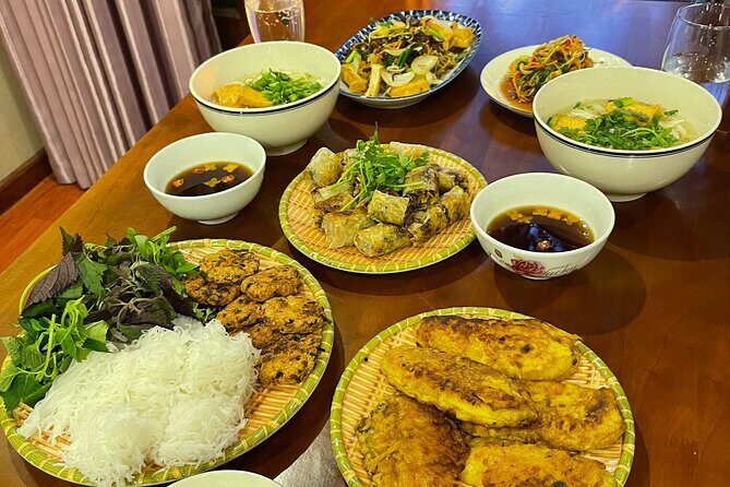 Vietnamese Vegetarian Cooking Class in Hanoi - Market-to-kitchen: how this Hanoi class actually flows