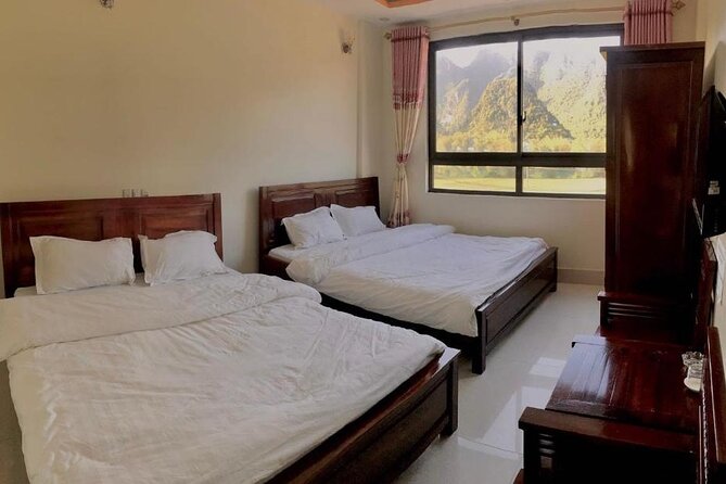 Ban Gioc Waterfall 2 Days 1 Night From Hanoi - Food and hotel: what “included” really feels like