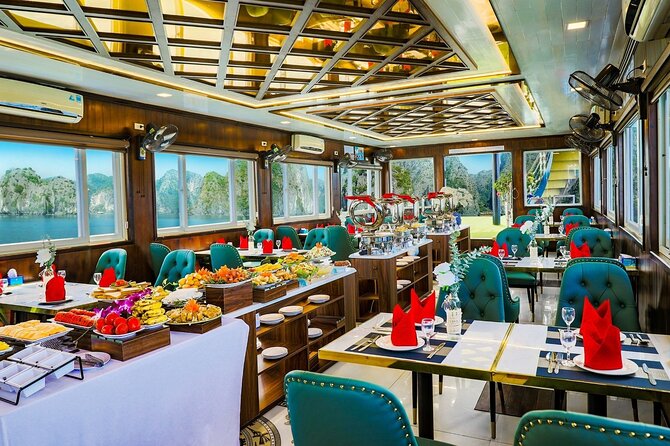 Best seller Halong Bay Day Cruise - Guide quality and group size: what you can realistically expect