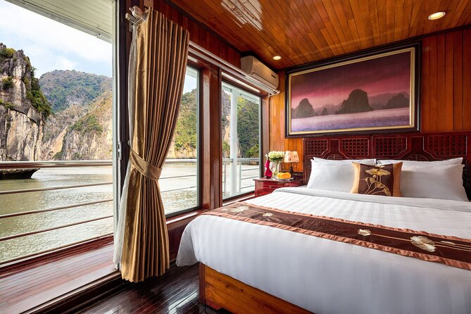 CozyBay Boutique 2D1N Kayak, Swiming ,Titop, Cave, Expressway way - Overnight Deluxe Cabin With A/C: Comfortable Enough, But Read the Fine Print
