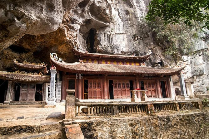 Discover Trang An Natural World Heritage, Bich Dong Pagoda, Cycling Day Tour - Cycling the rice fields: village routes and a local-family visit in the Tam Coc area