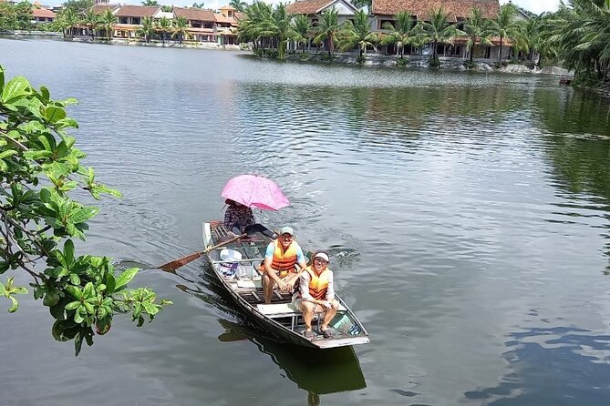 Full-Day Ninh Binh Highlights Tour from Hanoi - Mua Cave and the 500 steps: worth it, but pace yourself
