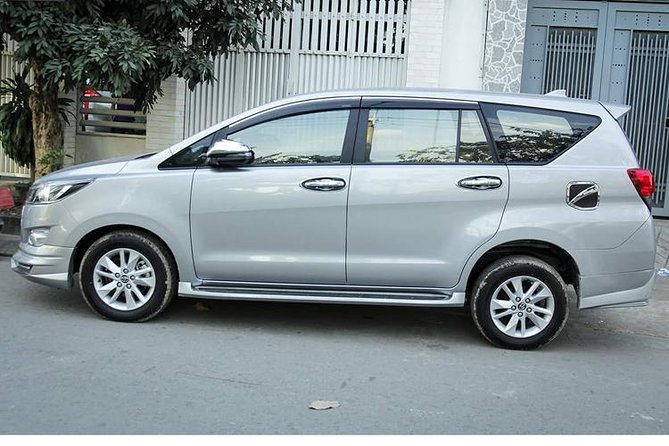 Hanoi Airport Pick-up (Private Ride From Hanoi Airport to Hotels) - Communication that lowers stress after a long flight