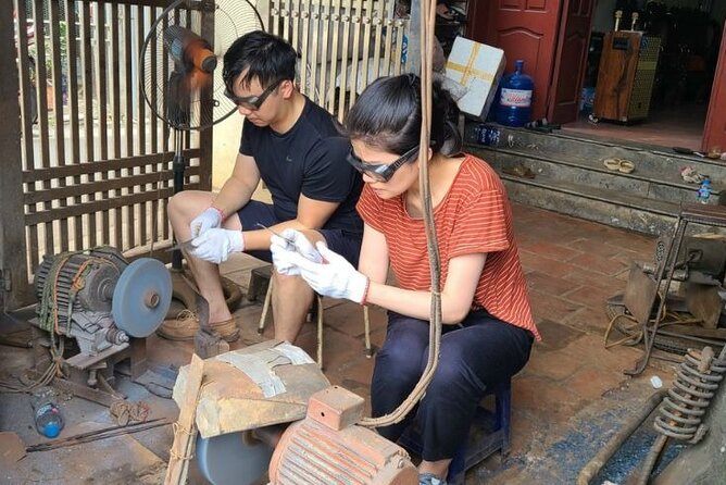 Hanoi Knife Making Traditional Workshop - Forging Step: Cutting the Blade and Tang, Then Working the Ember Heat