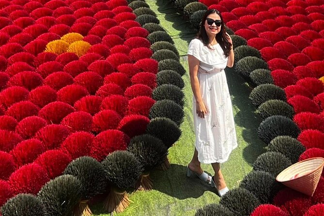Instagram Incense Quang Phu Cau Village Tour with Train Street - The Train Street stop: timing, safety, and photo spots