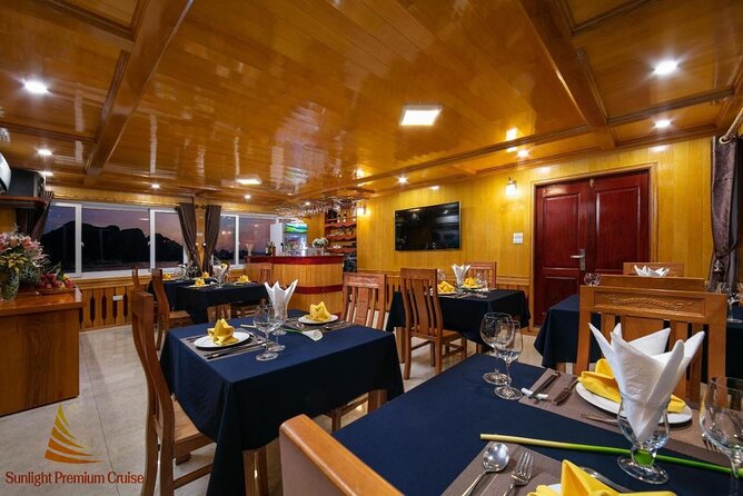 Lan Ha Bay Boutique Cruise 2D/1N: Kayaking, Swimming at the pristine places - Day 2 afternoon: back to Cái Bèo, then Hanoi