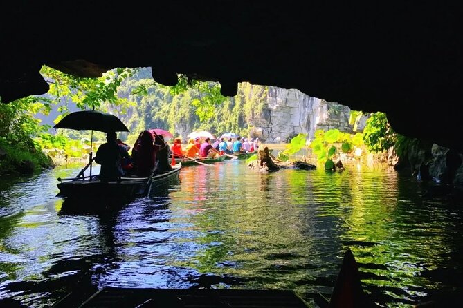 Ninh Binh Day Tour Tam Coc Mua Cave Hoa Lu Buffet Lunch Limousine - Ninh Binh in One Day: What This 12-Hour Route Really Gives You