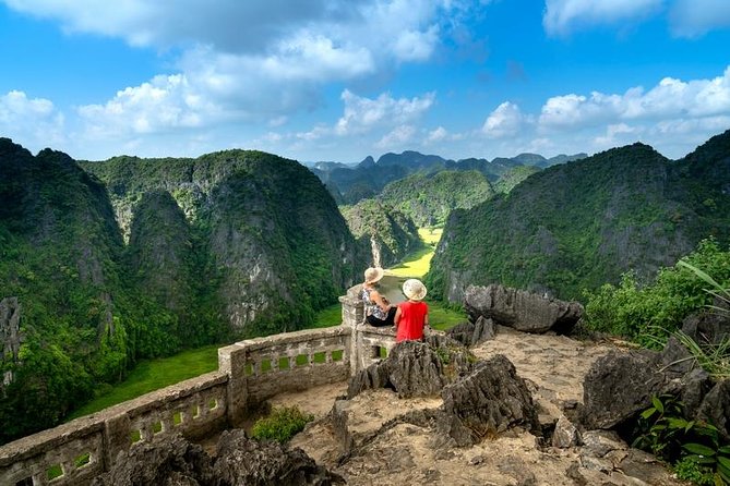 Ninh Binh Highlights Hoa Lu/Bai Dinh-Trang An/ Tam Coc- Mua Cave - From Hanoi Pickup to Ninh Binh Arrival: The Early Start That Matters