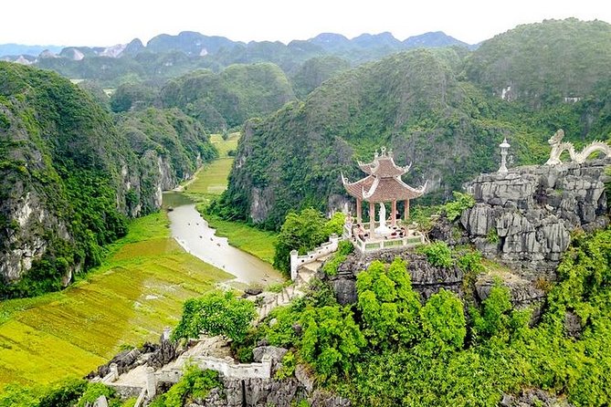 Ninh Binh Highlights Hoa Lu/Bai Dinh-Trang An/ Tam Coc- Mua Cave - Tam Coc–Bich Động and the Hang Ca/Hang Hai/Hang Ba Caves
